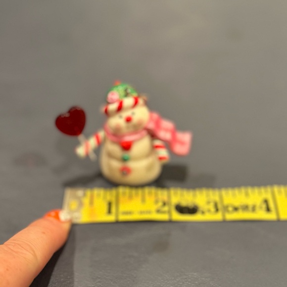 2007 Hallmark Keepsake Ornament
"Granddaughter” Snowman - Picture 5 of 5